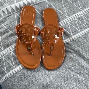Brown sandals in size 9, fits more like an 8